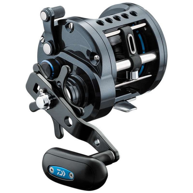 Daiwa Saltist LW Hi Speed 4 (4 Crbb) + 1 6.